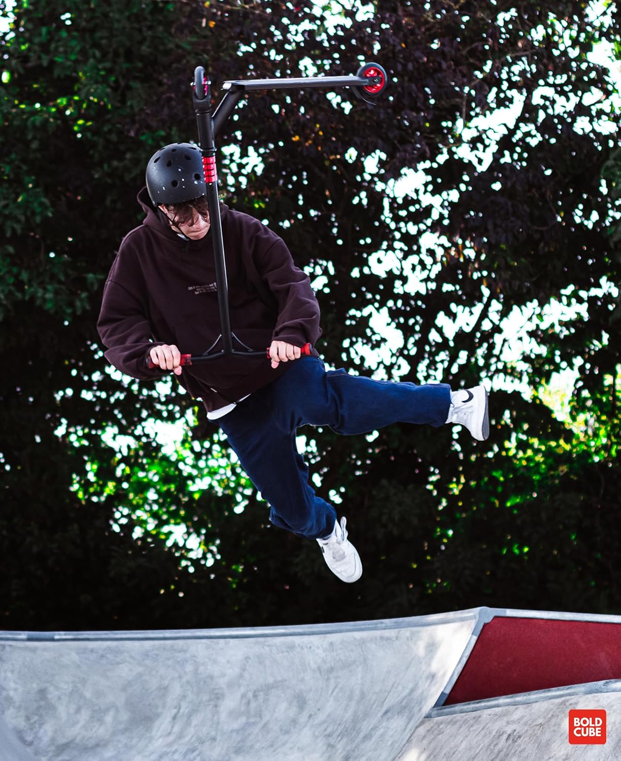 Black - Deluxe Stunt Scooter