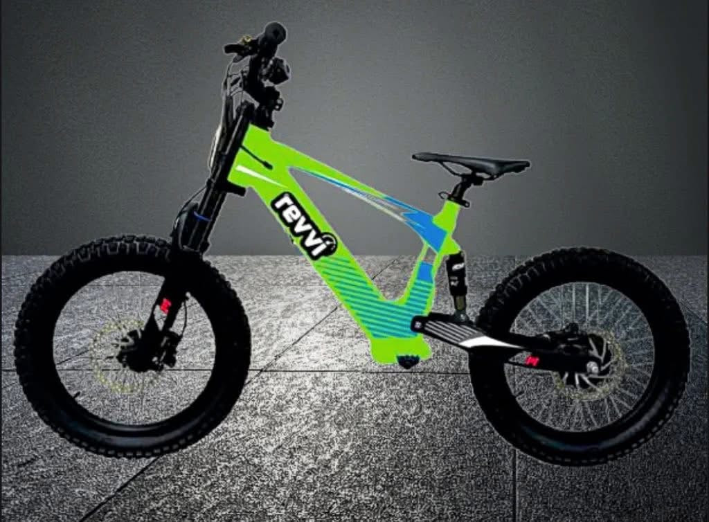 New Revvi 18” electric bike 18 inch
