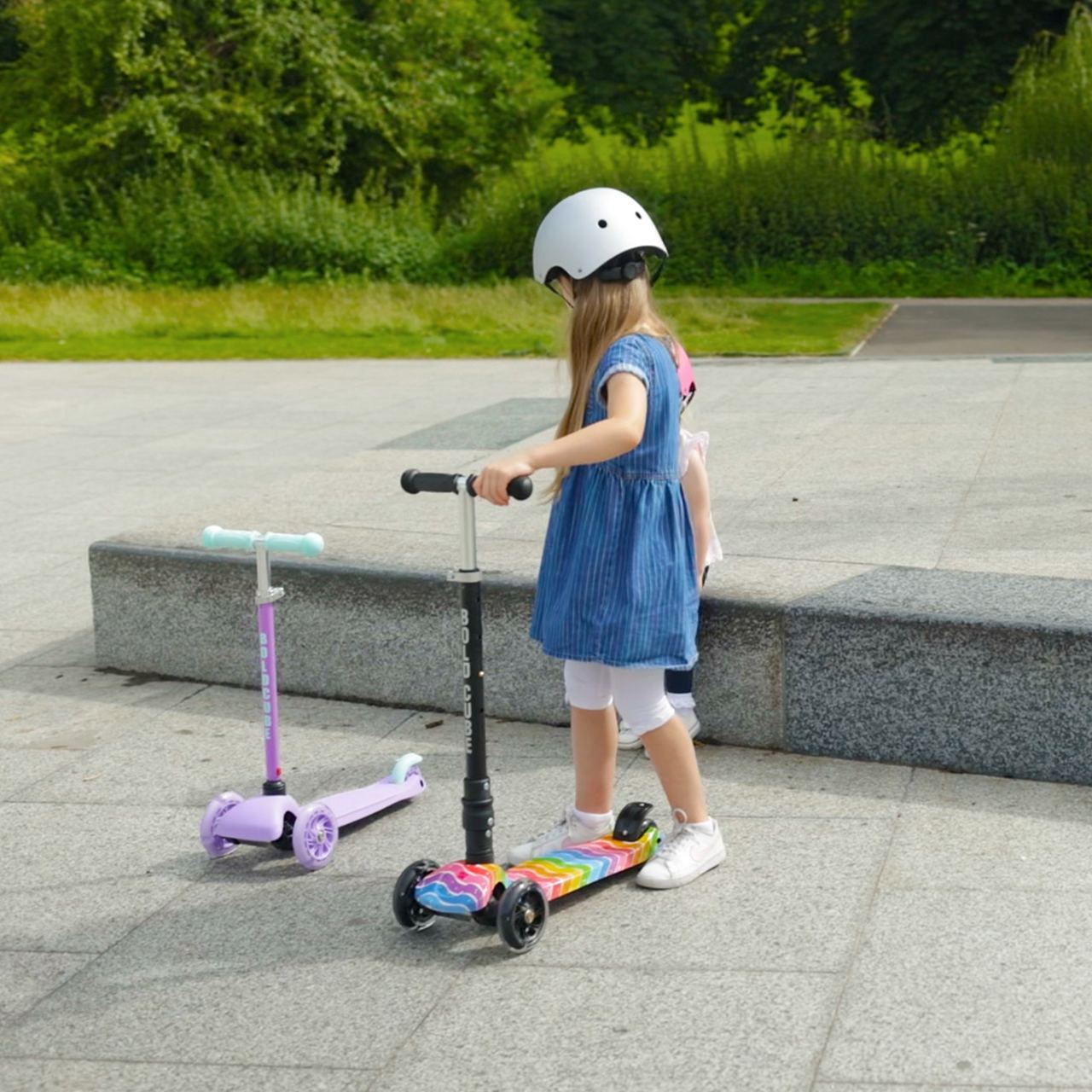 Astro Dream - Big 3 Wheel Scooter